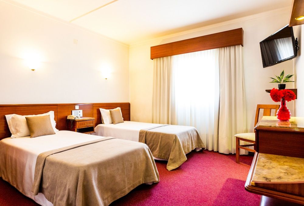 Dona Amélia Hotel by RIDAN Hotels Twin Room 3