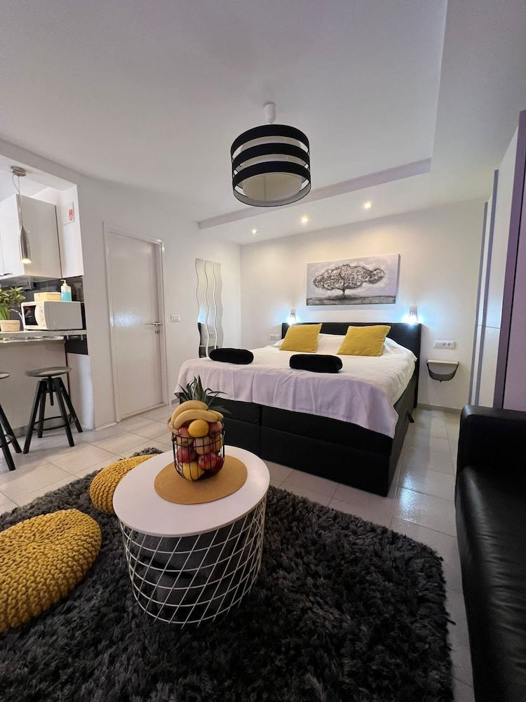 undefined Apartments Noa Old Town 2