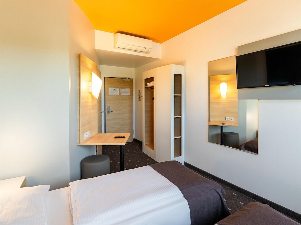 B&B Hotel Duisburg Hbf-Süd Twin Room 2