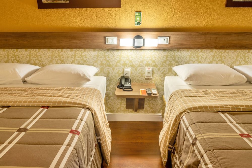 Standard Twin Room, 2 Double Beds