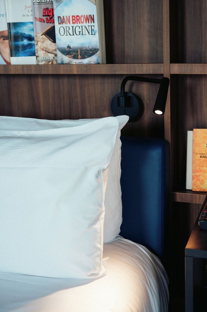 JOST Hôtel Bordeaux Centre Gare Saint Jean Deluxe Room 4