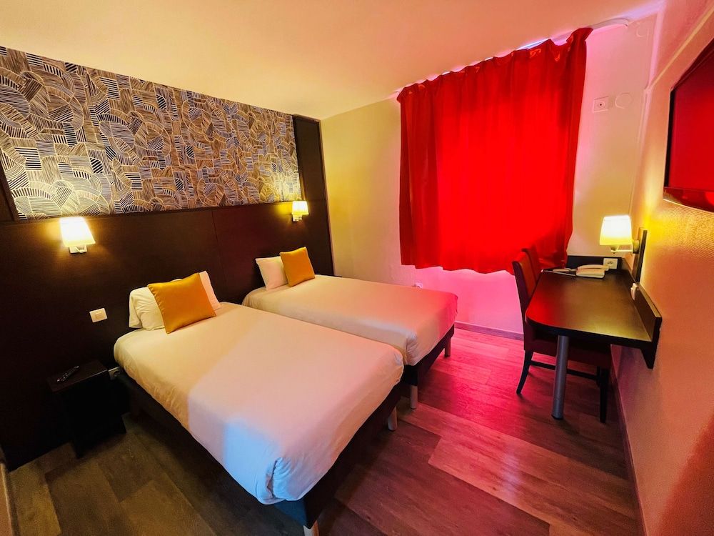 Standard Room, 2 Twin Beds