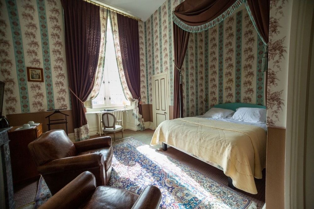 Deluxe Double Room, Ensuite, Garden View (La Renaudie)