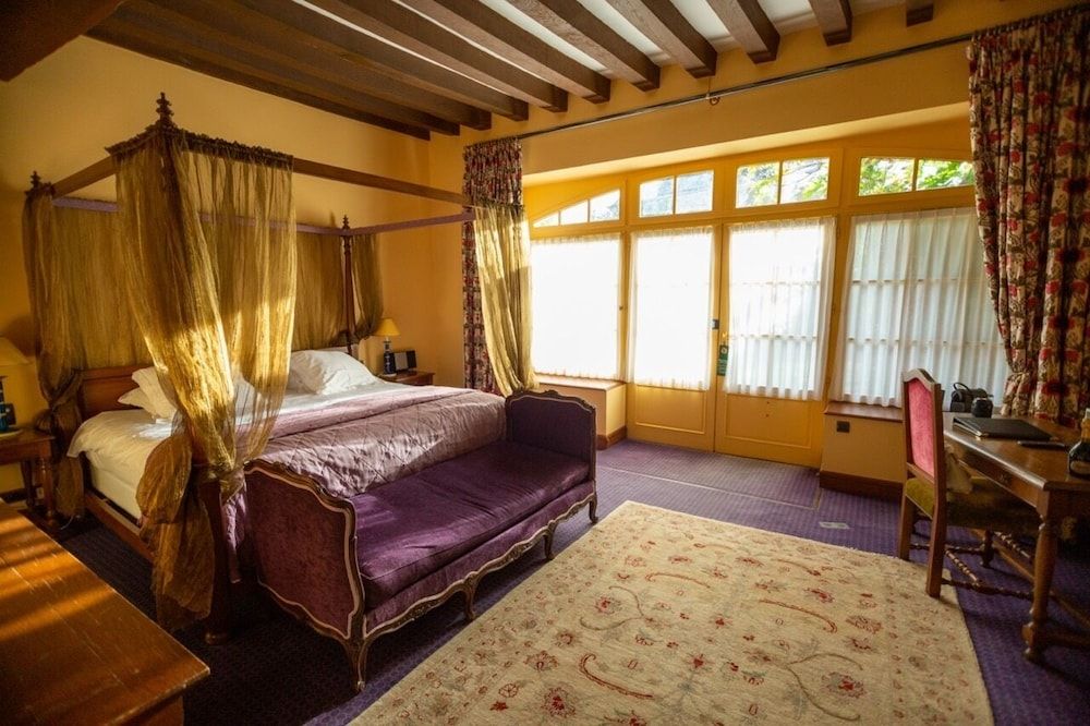 Deluxe Double Room, Ensuite, Courtyard View (Duchesse De Chevreuse)