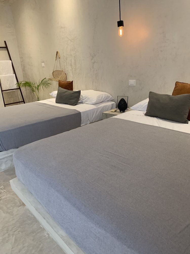 Apartments & Suites MADRE Holbox Self-Check IN Deluxe Room, 2 Double Beds 3
