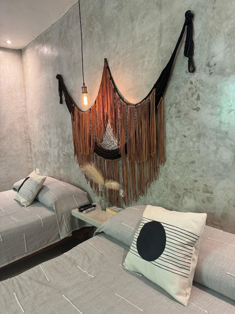 Great Location Apartment