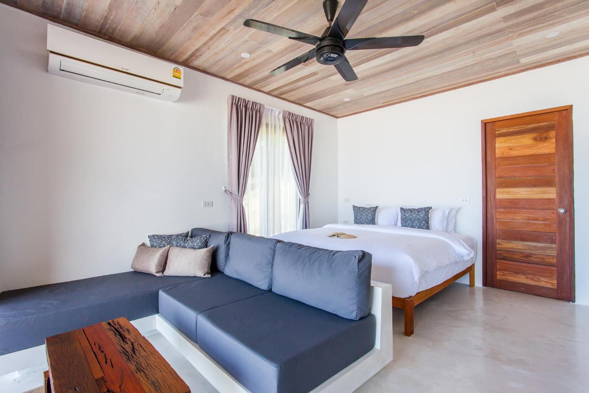 The Humble Villas 1-Bedroom Ocean View Pool Villa 2