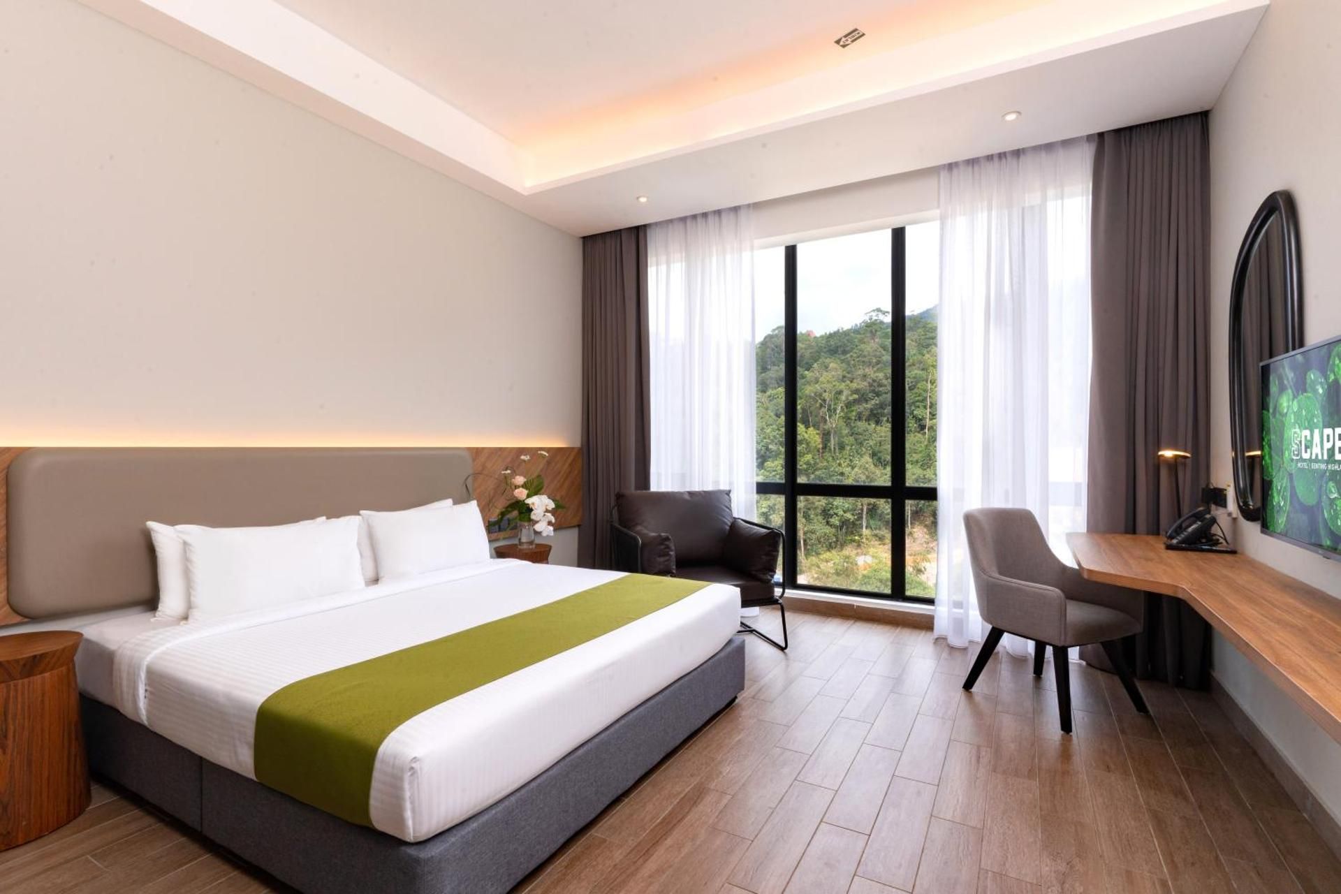 SCAPES Hotel Deluxe King 5