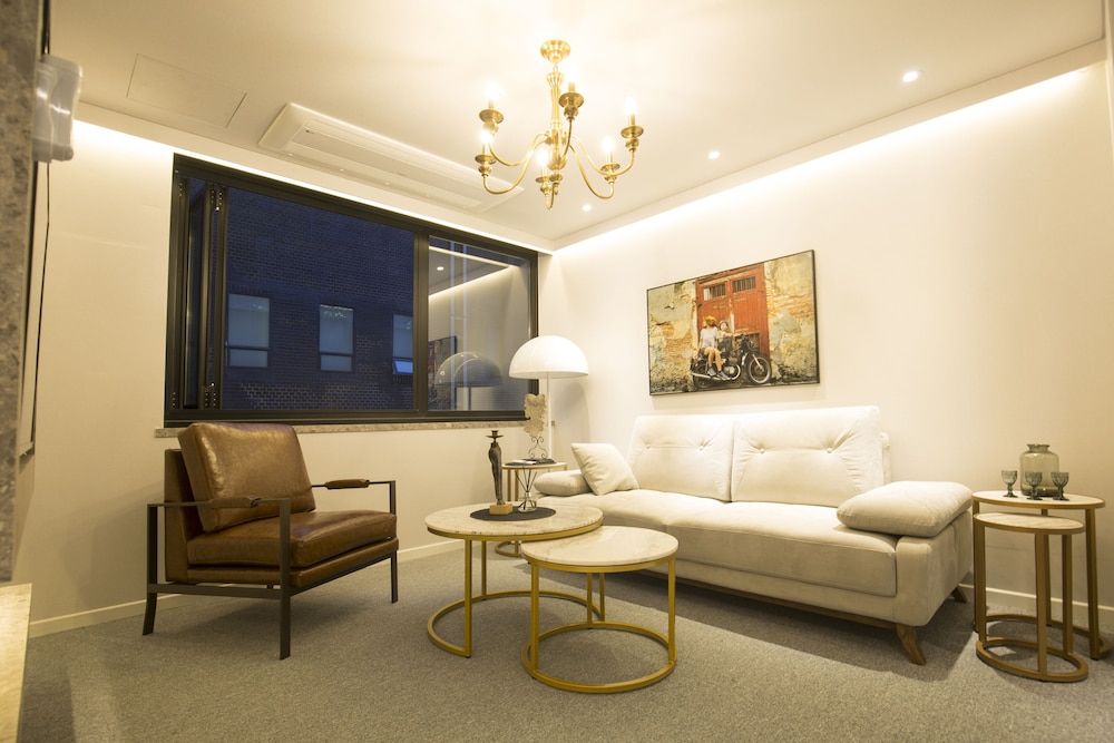 UH Suite The Jongno Main Building Suite (Randomly Selected) 19