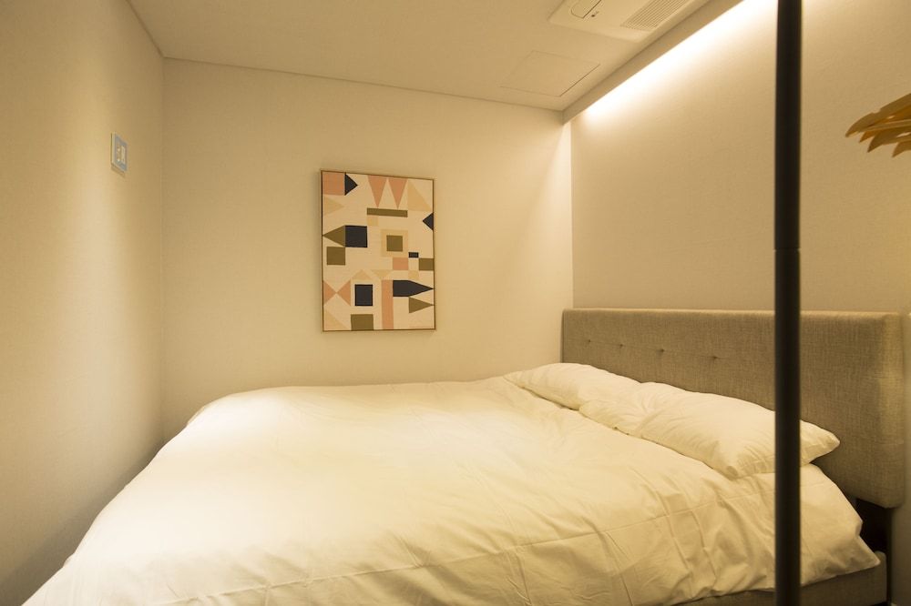 undefined UH Suite The Jongno 9