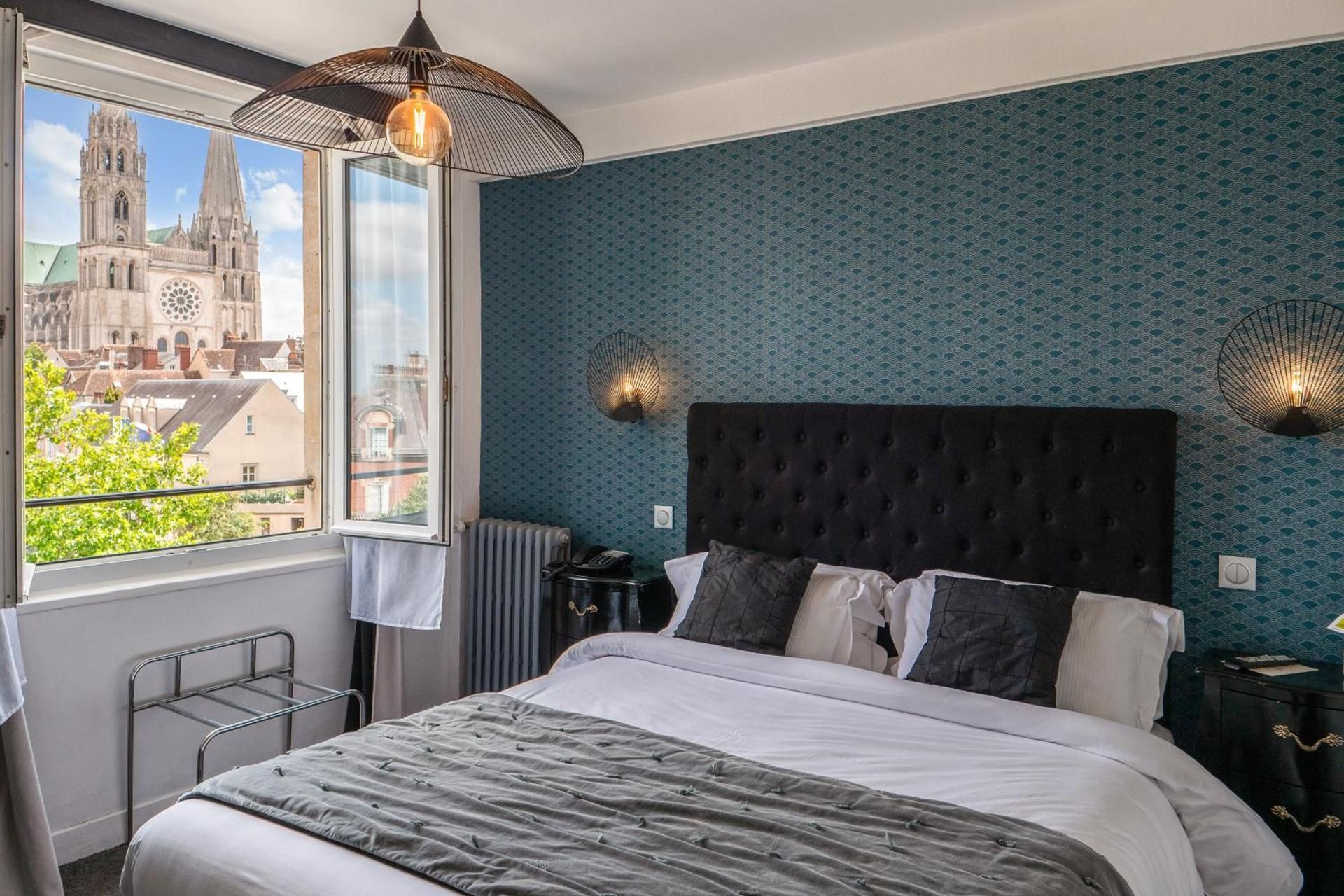 Confort Double Room view cathedral
