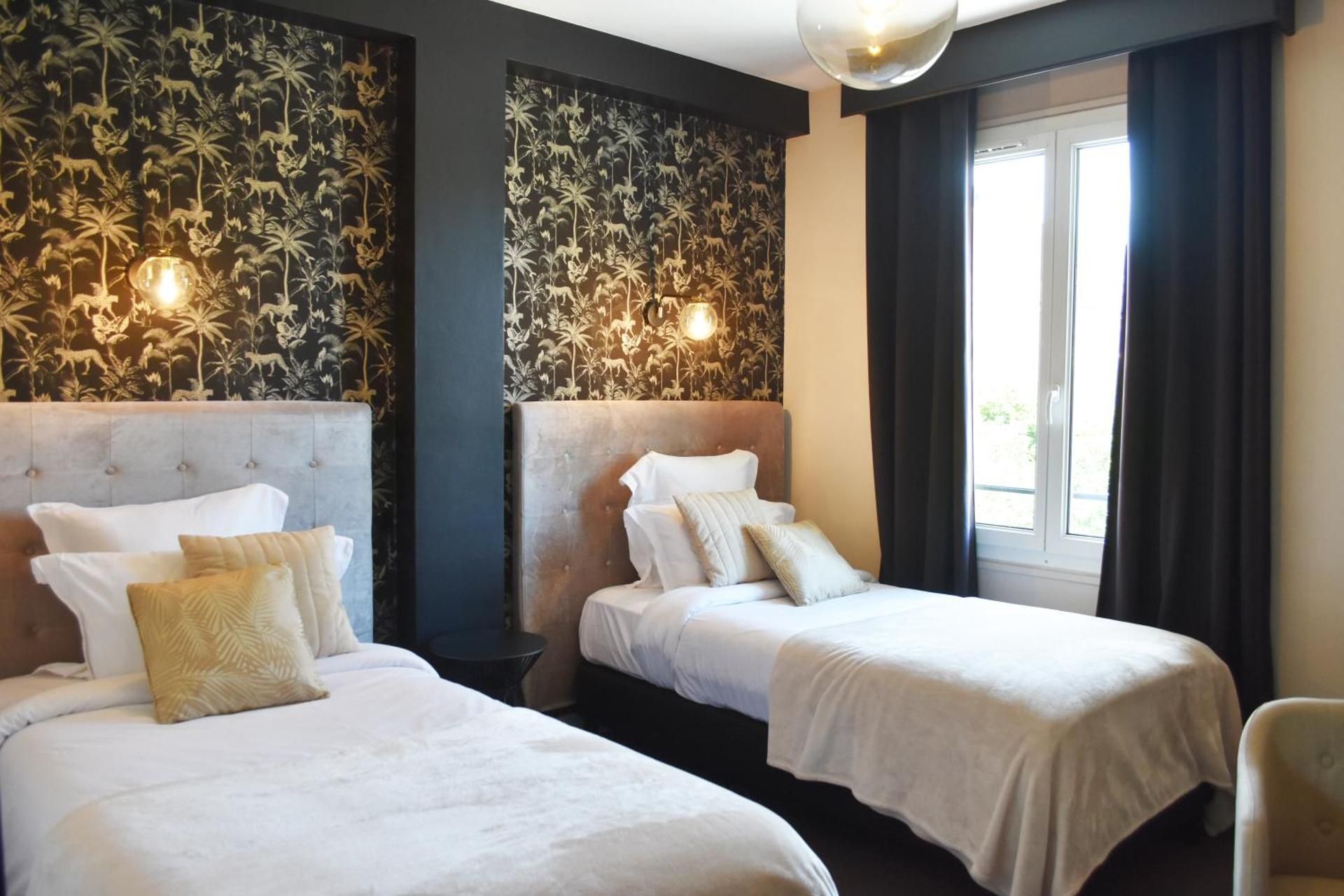 Classic Twin Room