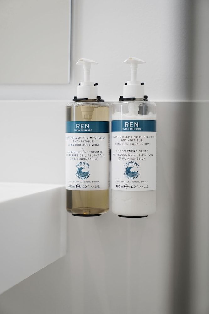 Numa Seville Solea Large 2 Bedroom Apartment with Sofa Bed 6