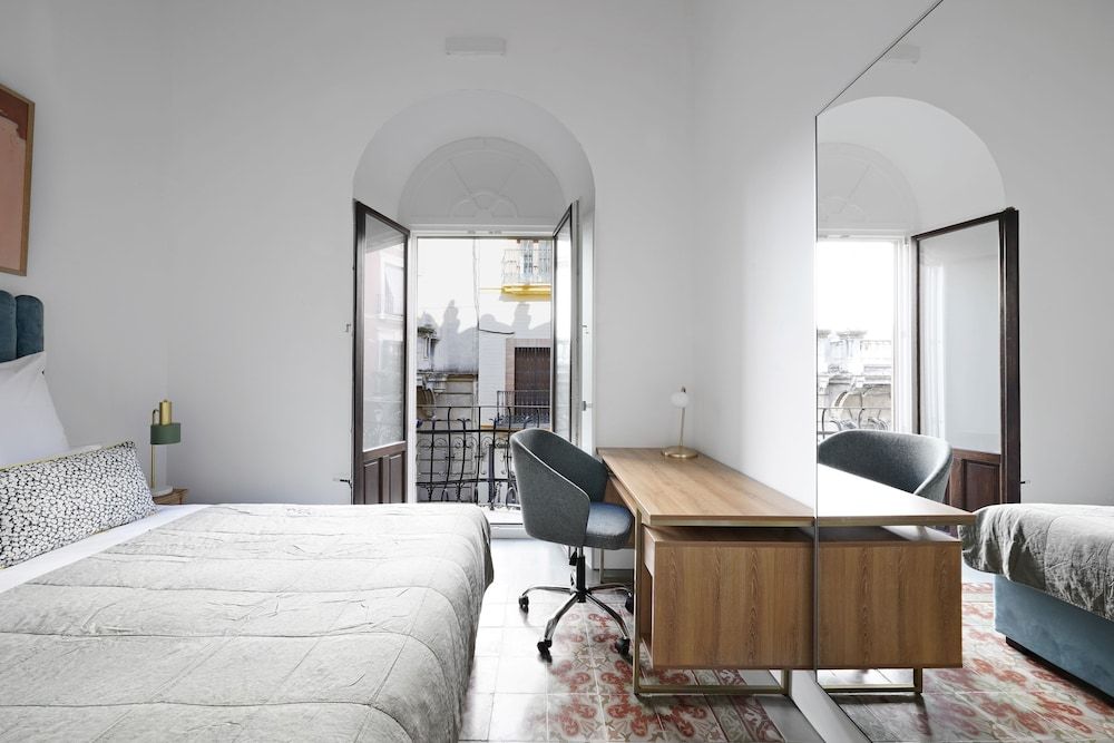 Numa Seville Solea Extra Large Studio with Kitchen and Sofa Bed 5