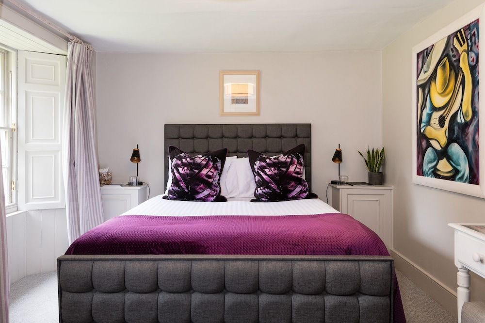 Deluxe Double Room (The Governess's Quarters)