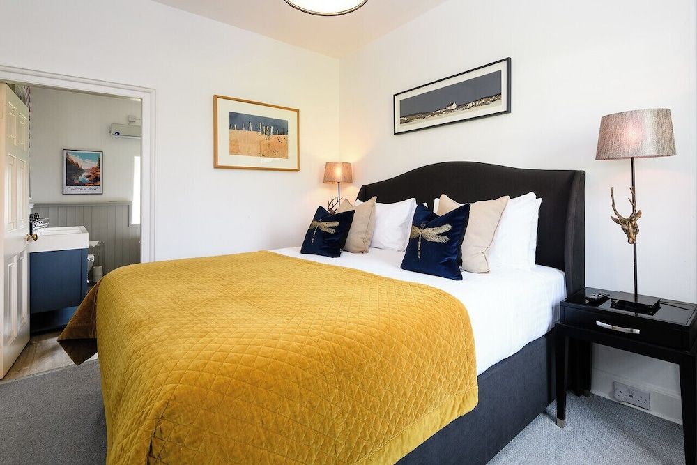 Family Room, 2 Bedrooms (The Bothy)