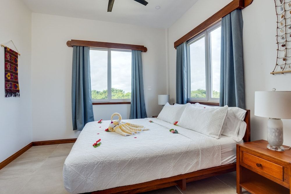 Seiri del Mar Deluxe Villa, 1 Bedroom, Balcony, Beachside 2