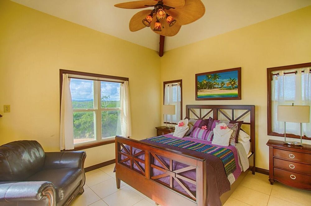 Seiri del Mar Luxury Villa, 3 Bedrooms, Balcony, Beachside 6