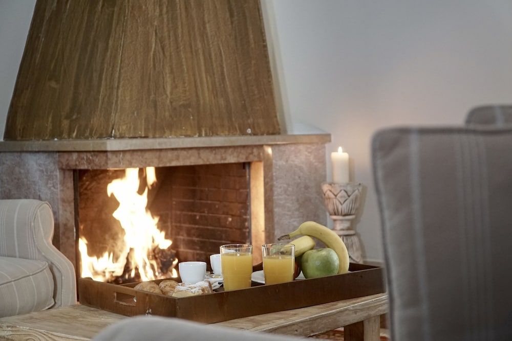 Xenonas Iresioni Family Room, Fireplace (Maisonette with Attic) 4