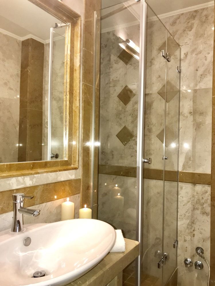 Xenonas Iresioni Double Room, Fireplace 6