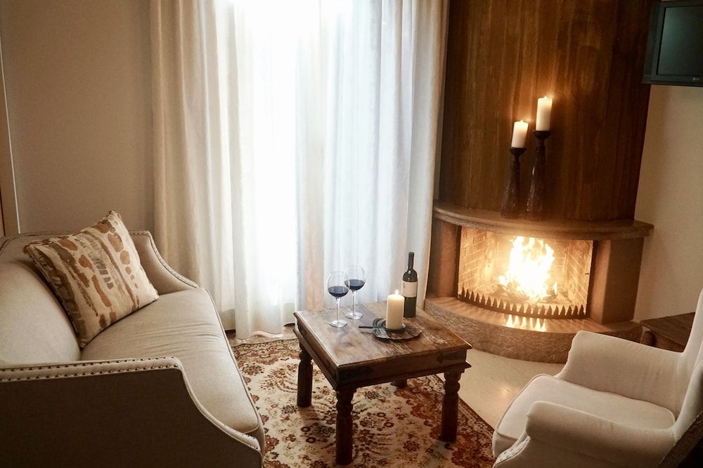 Xenonas Iresioni Triple Room, Fireplace (Maisonette with Attic) 11