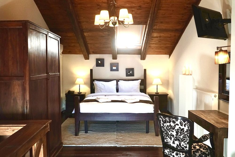 Xenonas Iresioni Triple Room, Fireplace (Maisonette with Attic) 14