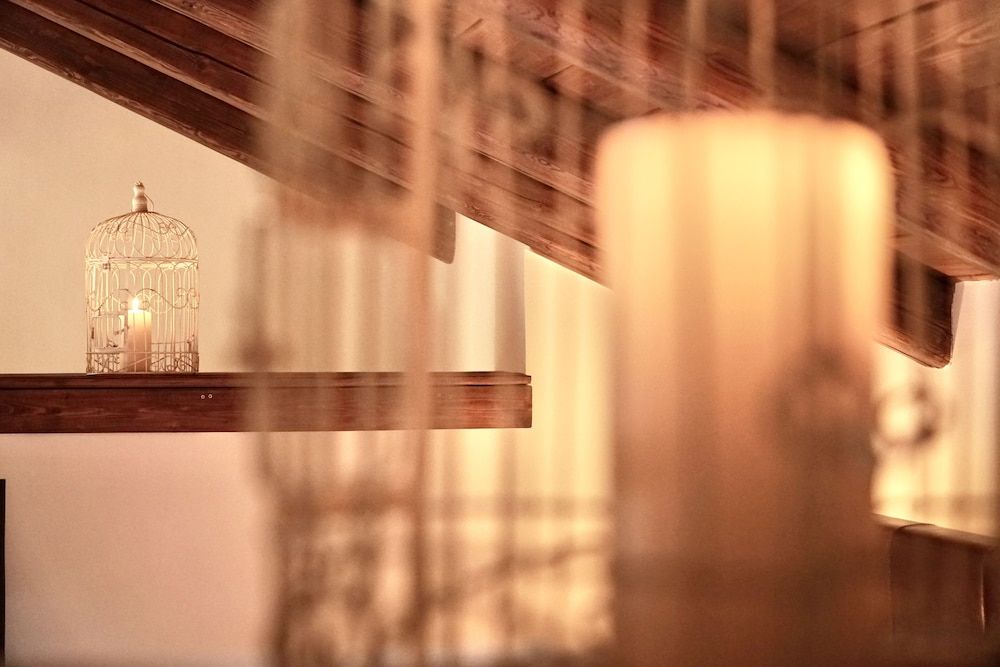 Xenonas Iresioni Family Room, Fireplace (Maisonette with Attic) 5