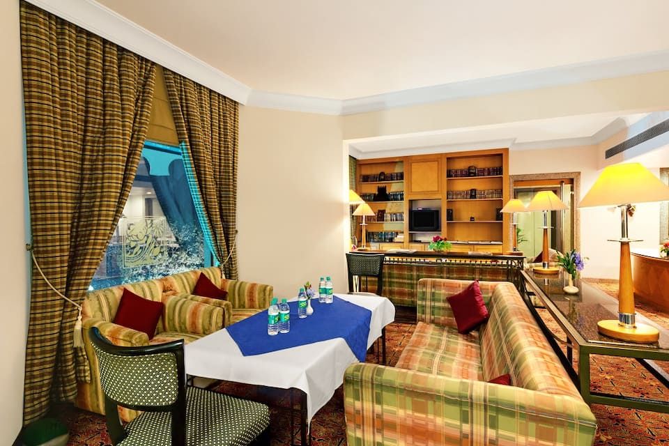 Ambassador Ajanta Hotel Deluxe Room Twin 5