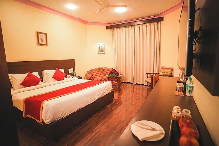 Ambassador Ajanta Hotel Deluxe Room Twin