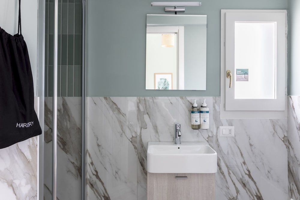 Numa Rome Portico Small Room with Terrace, Single Bed 8