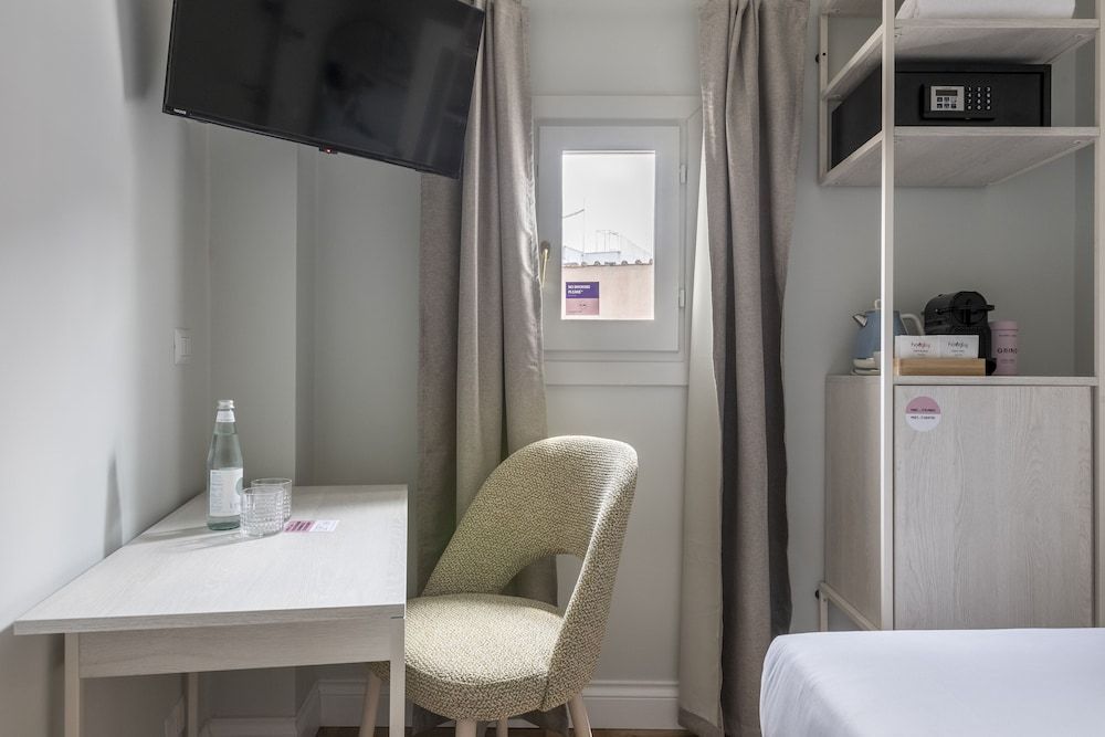 Numa Rome Portico Standard Room with Terrace 10