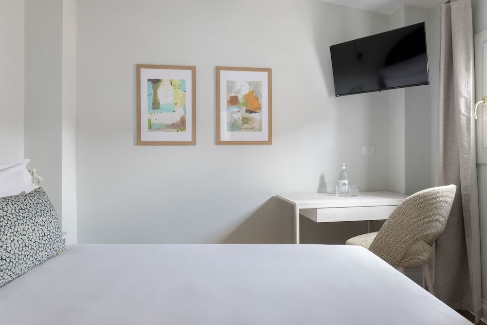 Numa Rome Portico Standard Room with Terrace 4