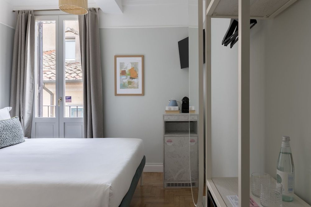 Numa Rome Portico Standard Room 14