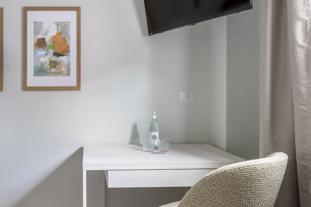 Numa Rome Portico Standard Room with Terrace 11