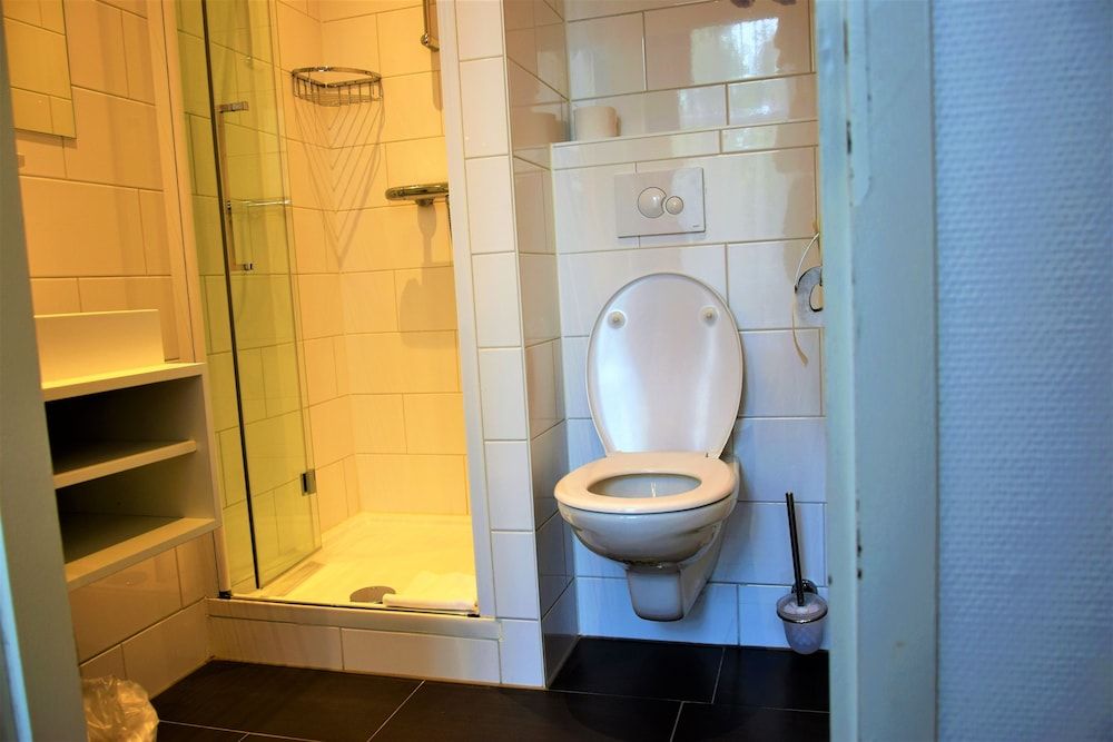 Prinsengracht Hotel Triple Room, 1 Double Bed with Sofa bed, Garden View 5