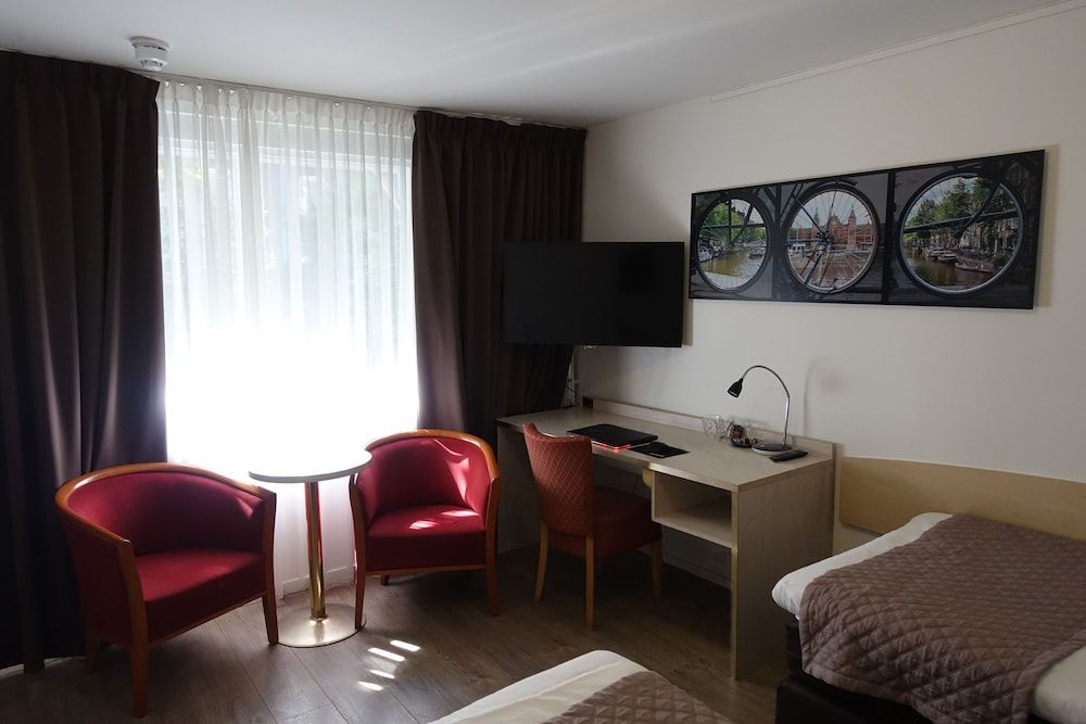 Prinsengracht Hotel Quadruple Room, Garden Area 4