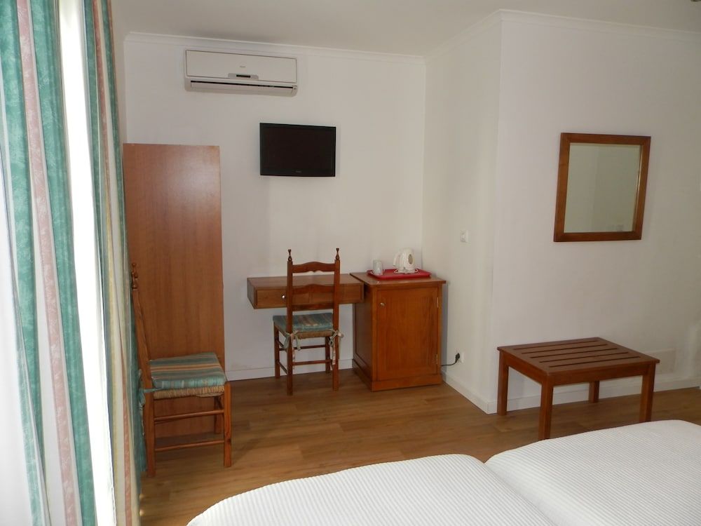Frentomar Twin Room 3