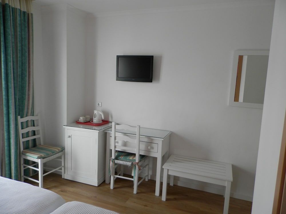 Frentomar Twin Room 6