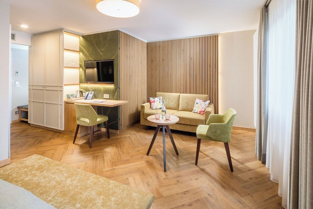 Comfort Quadruple Room