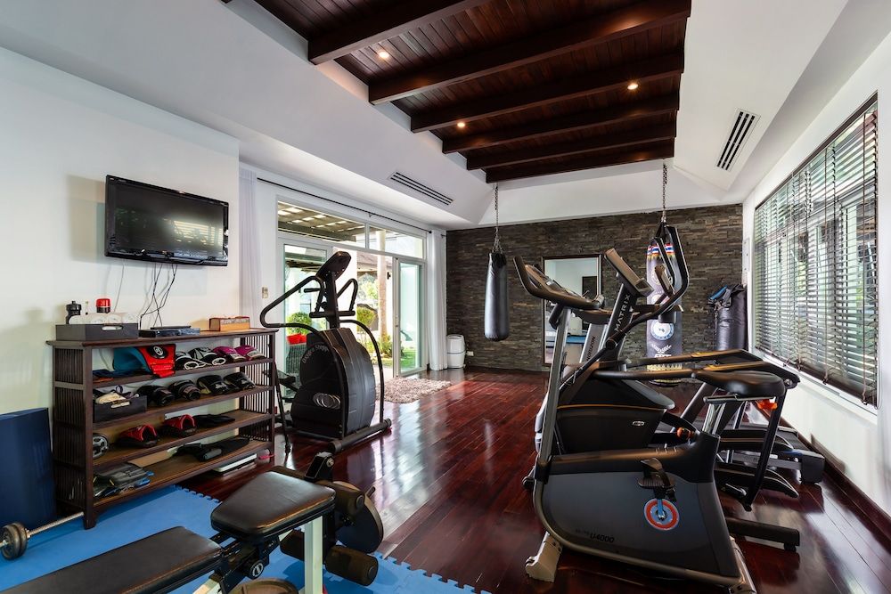 Ocean View Boutique 8BR Pool Villa Sawan 7-Bedroom Villa with Private Pool 28