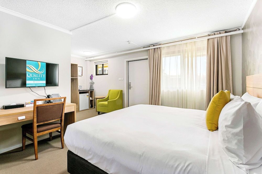 Quality Inn Sunshine Haberfield Room, 1 King Bed, Non Smoking 3
