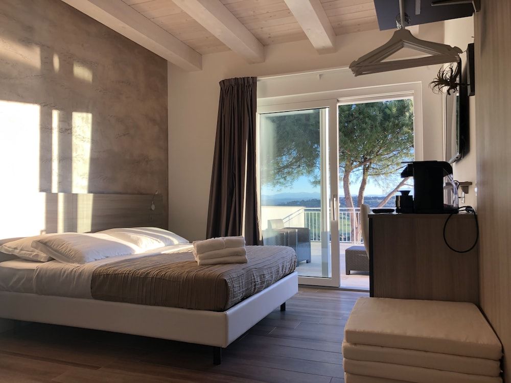 Family Triple Room, 1 Queen Bed, Balcony, Pool View