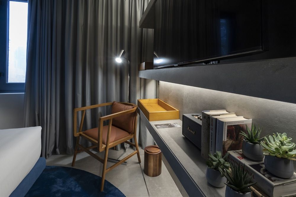 ICON Duplo Ribeira Double Room (Custom) 11