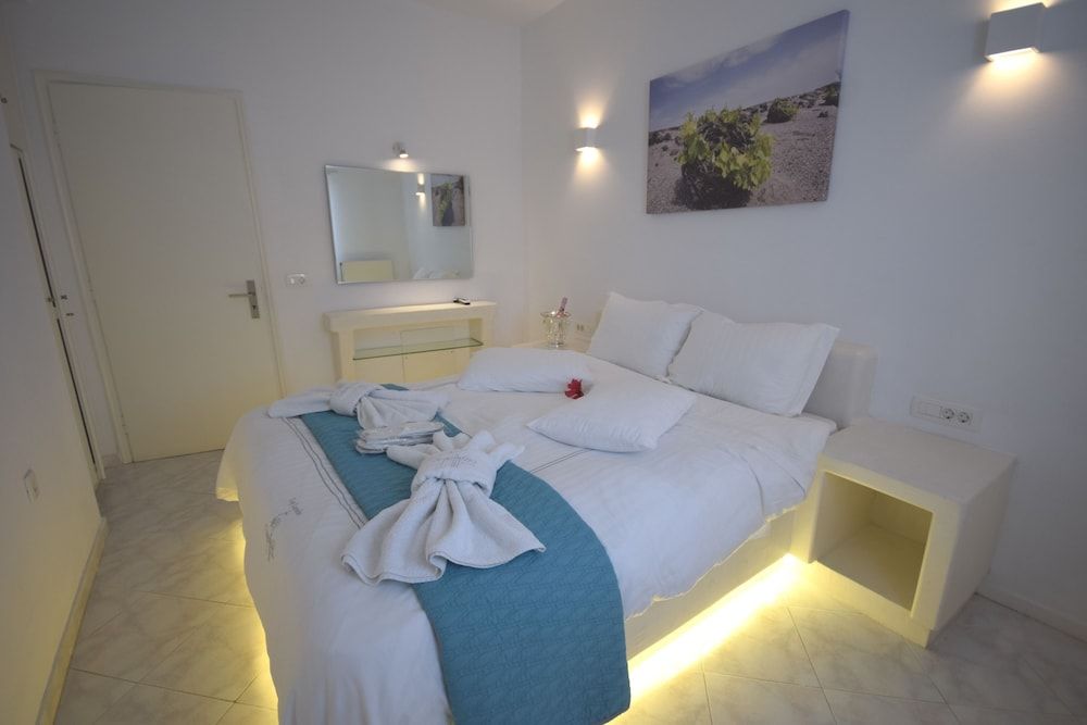 undefined Acrothea Suites & Villas 4