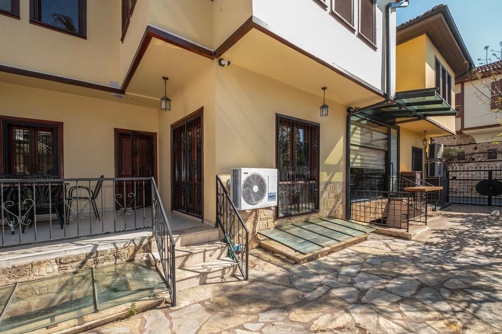 undefined Saye Konak Kaleiçi&Oldtown 8