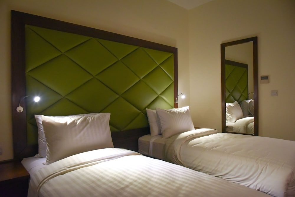 Holyland Hotel Deluxe Double or Twin Room, 1 Bedroom 10