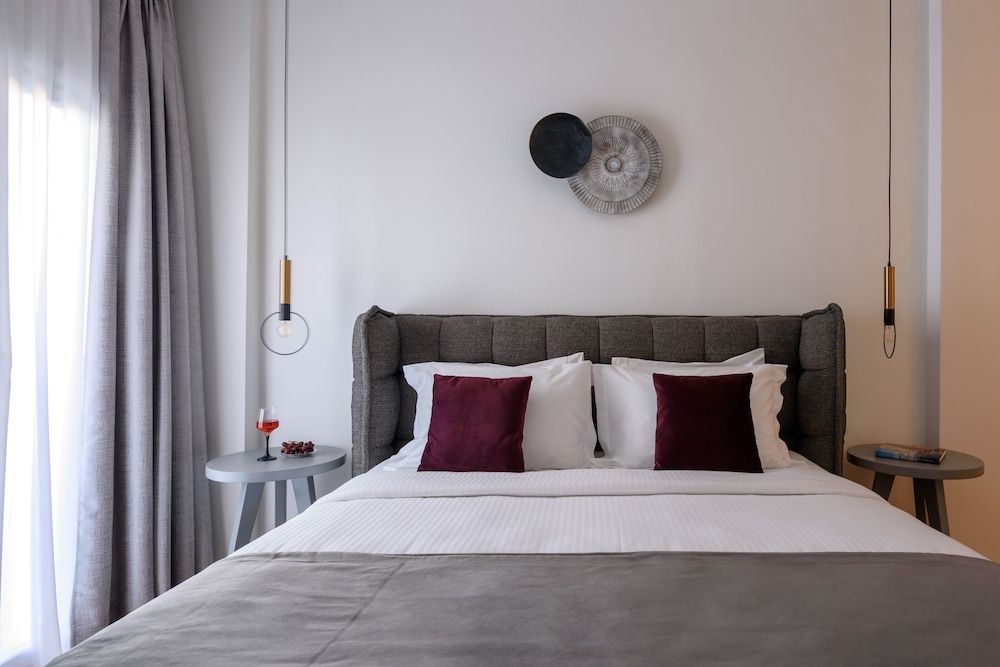 undefined Acropolis Grand Apartment