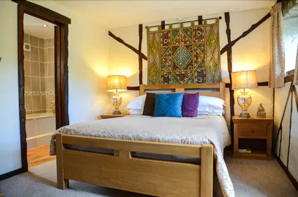 Thames Head Inn Double Room