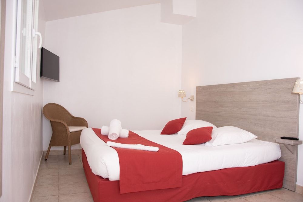 Superior Double Room, 1 King Bed, Garden View