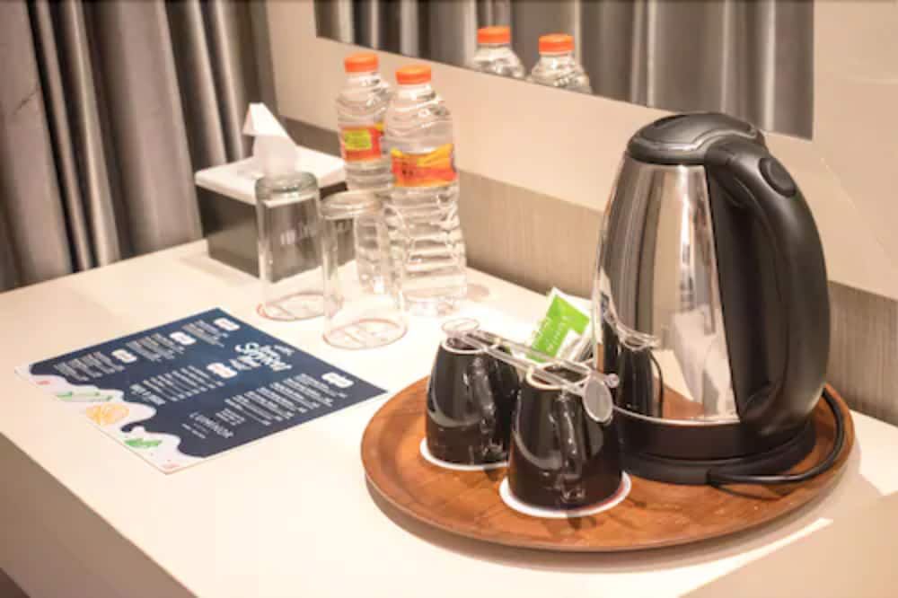 Luminor Hotel Jember by WH Executive Double or Twin Room, Non Smoking 4